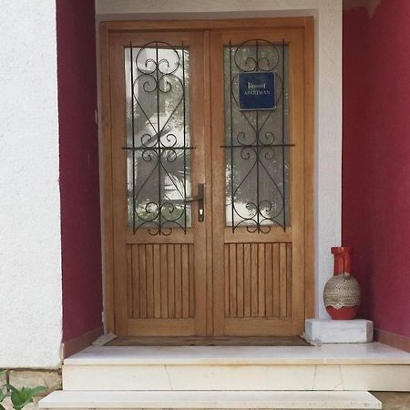 Domic ,Two Bedrooms Whit Large Terrace Нивице Экстерьер фото